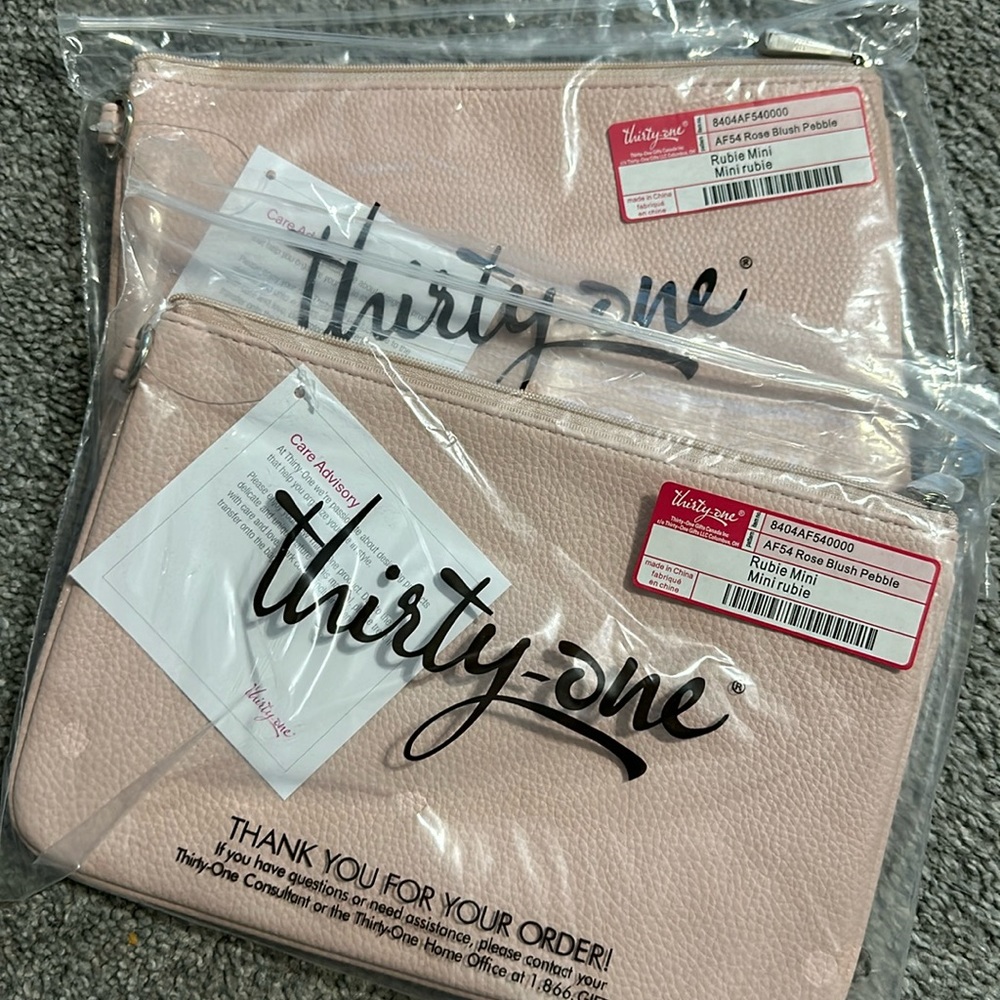 Thirty-One Rubie Mini Rose Blush Pebble set of 2 valentines